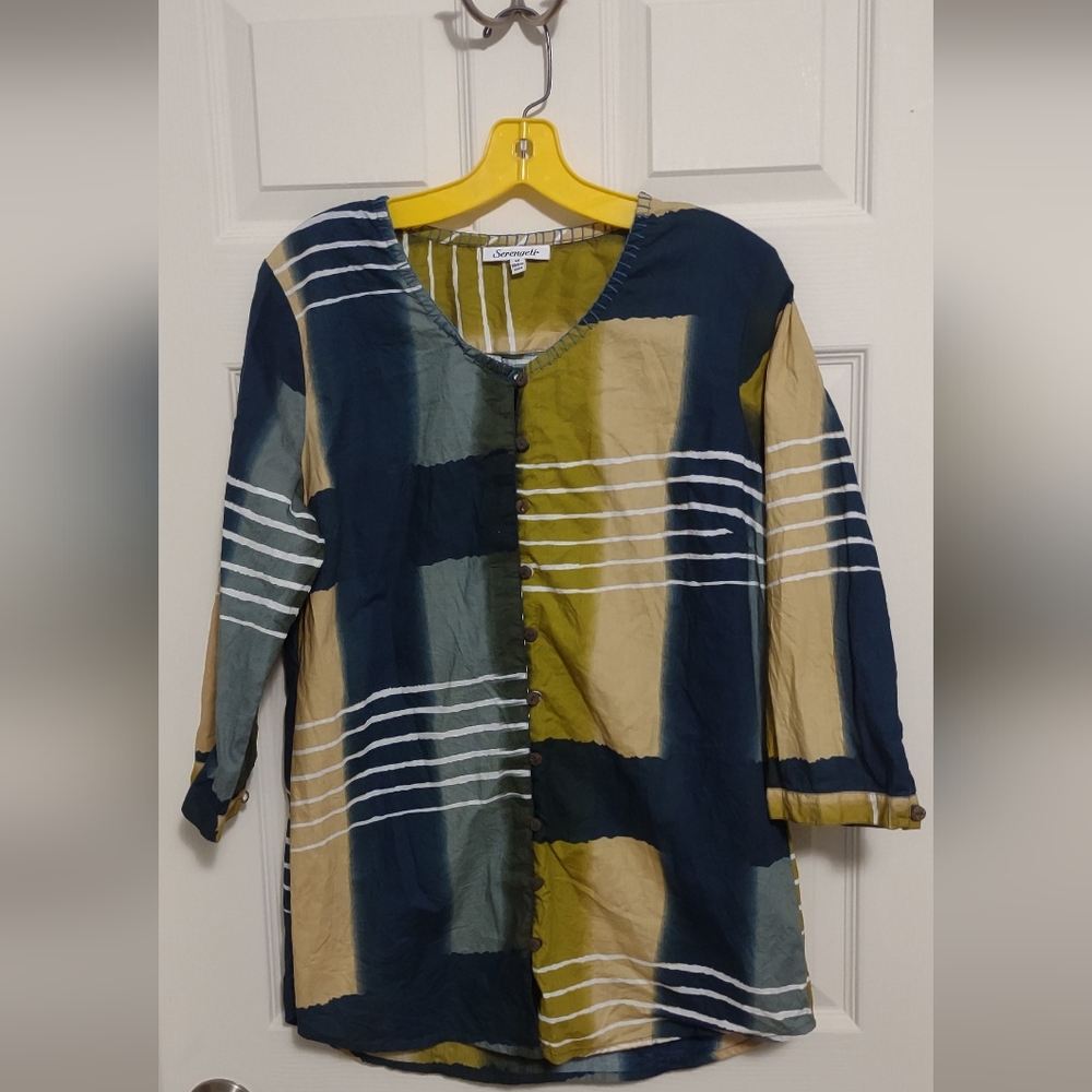 Firm Final price!*Serengeti 3/4 Sleeve (M)